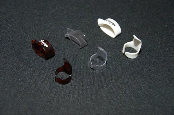 Plectrum shell vinger/ medium