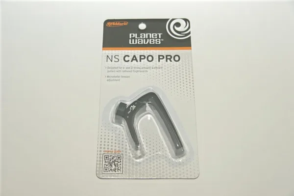 Capodaster NS-alu Zwart 6+12 snarig voor electrisch en Folkgitaar