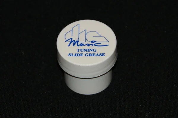 Trombone grease tuning slide