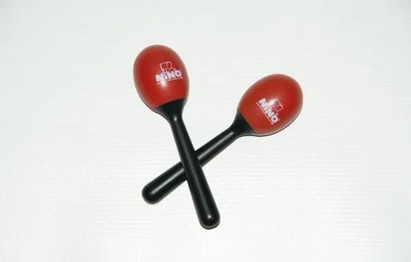 Maracas Egg kunststof rood Nini handpercussion